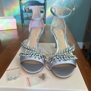 Badgley Mischka sandals